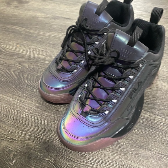 Fila holographic reflective sneakers - Picture 5 of 5